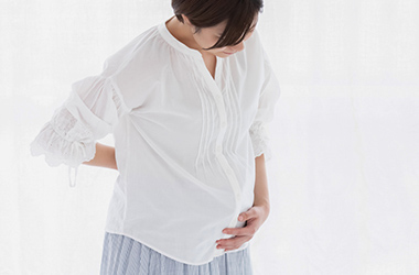 妊娠中に整体を受けられるか相談したい